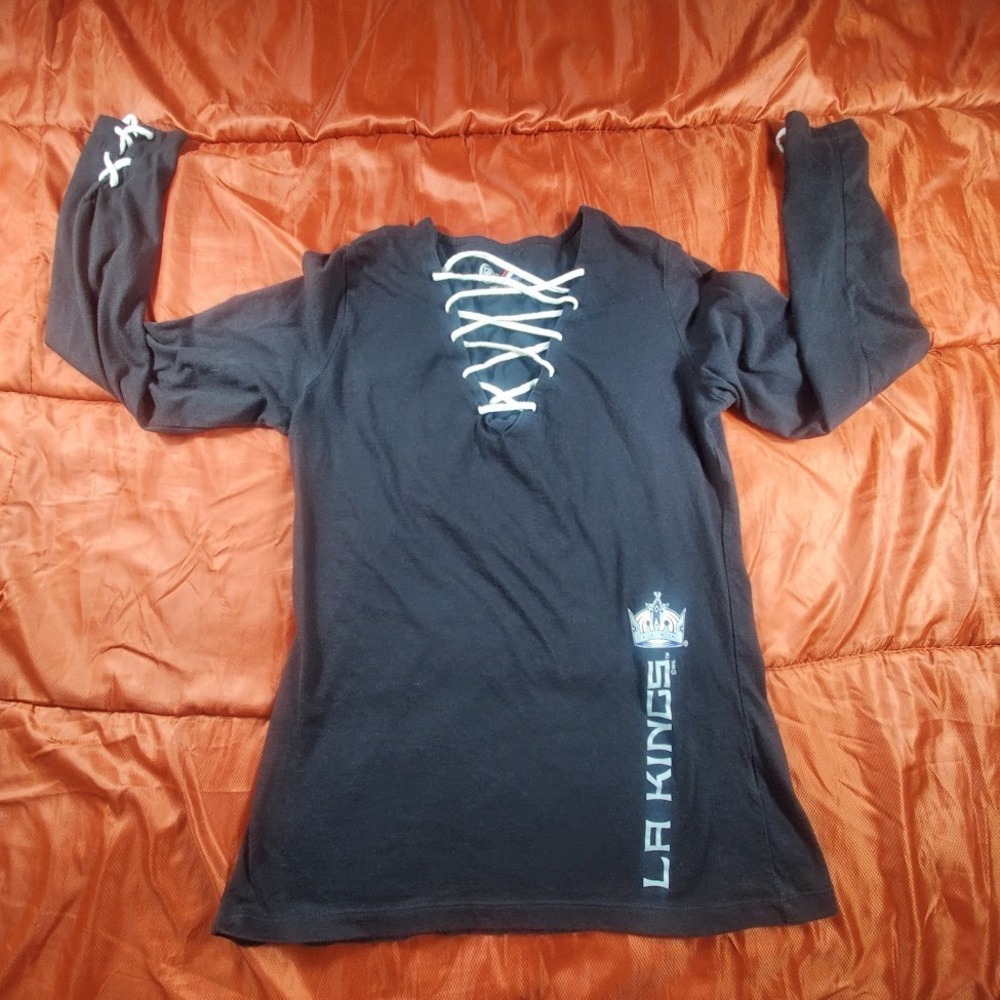 LOS ANGELES KINGS Hockey NHL Fanatics Long Sleeve Black Large‎ Shirt Puck Bunny